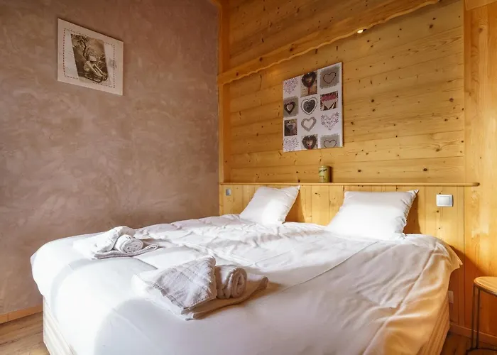 - Les Balcons Du Golf