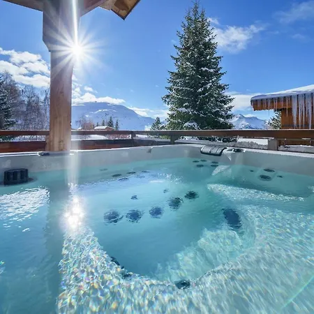 Les Balcons Du Golf Chalet *