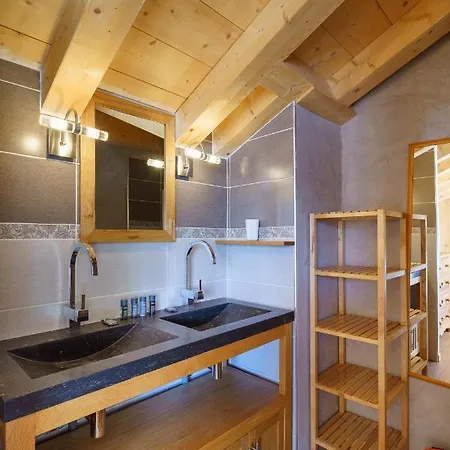 - Les Balcons Du Golf