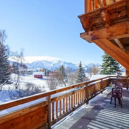 Les Balcons Du Golf Chalet